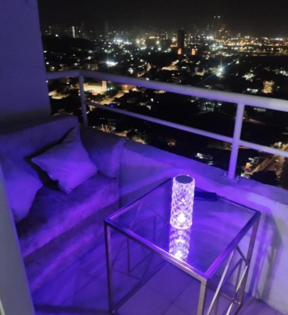 B Lounge Experience Ctg Bolivar Apartment