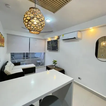 B Lounge Experience Ctg Bolivar Apartment *