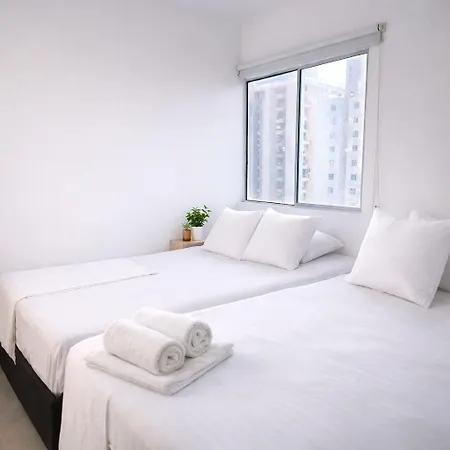 B Lounge Experience Ctg Bolivar Apartment *